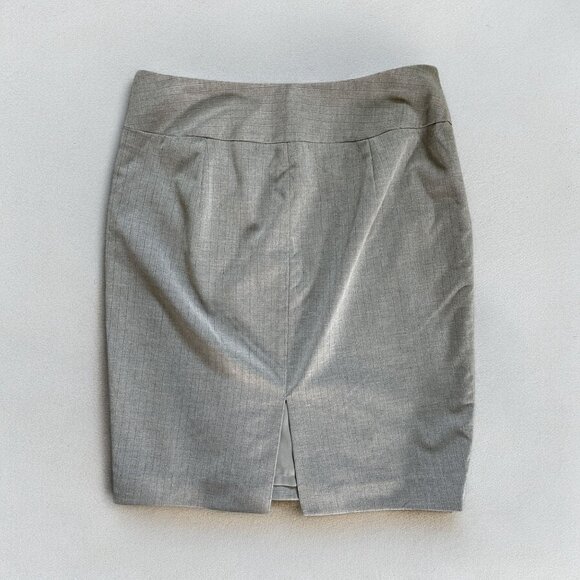 The Limited Collection Womens Pinstripe Pencil Skirt Size 0 Gray Back Slit Work - Picture 2 of 5